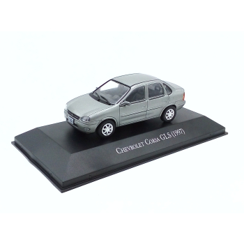 Chevrolet (Opel) Corsa GLS 1997 sedan - skala 1:43 - Salvat/Hachette
